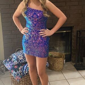 Mermaid Homecoming Dress Size S